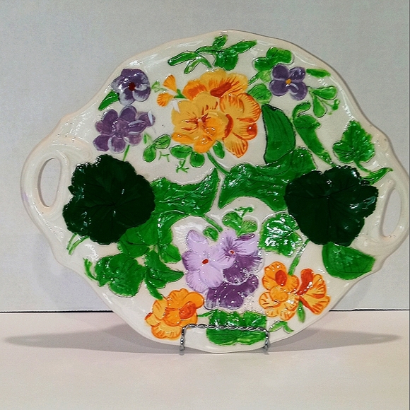 MBJ Handmade Hand painted embossed  glazed. MBJ Handmade Hand painted embossed - Picture 4 of 4